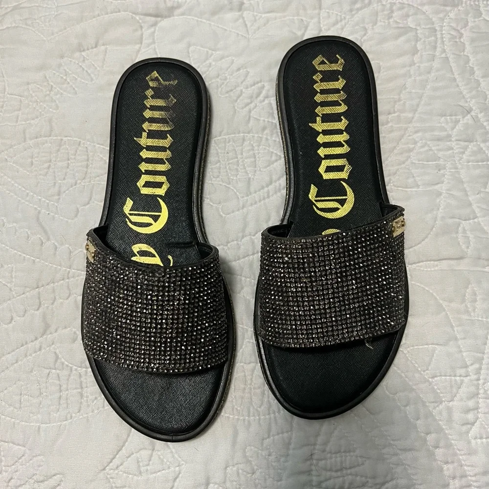 Juicy Culture slide on slippers with rhinestones 7 - Picture 1 of 4